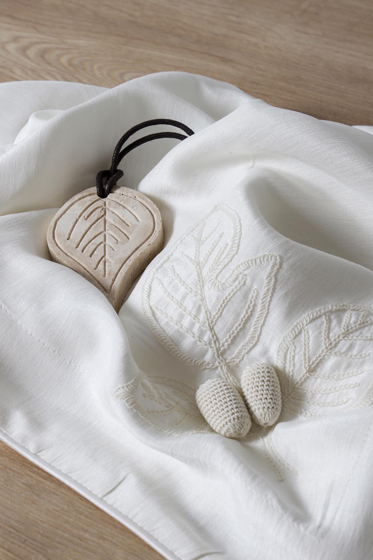 Natural air freshener