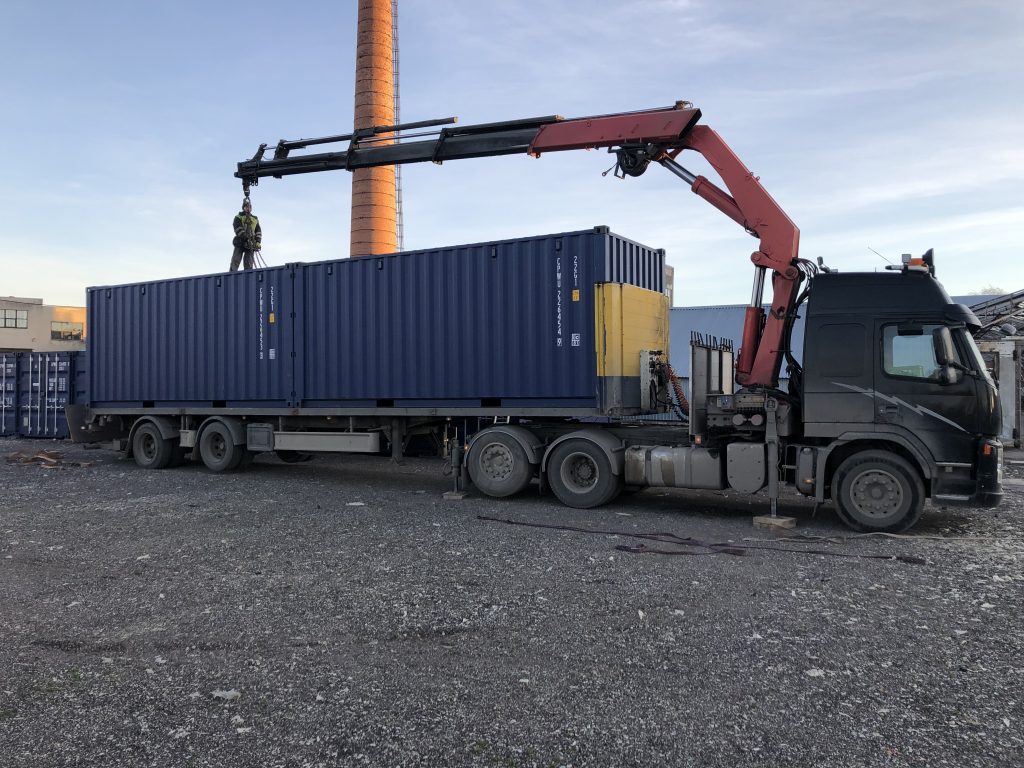 KRAANAGA POOLHAAGIS / KAUBAVEDU / KRAANATEENUSED / POOLHAAGIS KRAANAGA / TÕSTE-JA VEOTEENUSED